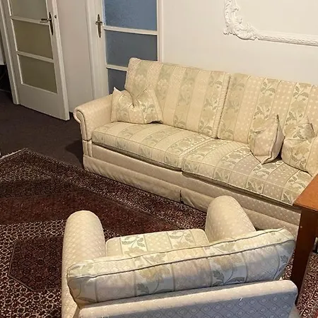 70 M² Drei Personen Kourimka 30 *