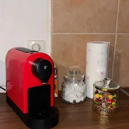 70 M² Drei Personen Kourimka 30 아파트 *